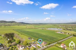 Photo 4- click for photo gallery